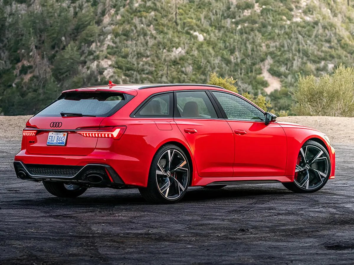 ZonedSam's tweet photo. @kucomrade_ Audi RS6 Avant #AudiRS6 #AudiAvant https://t.co/HbyVDKQYgI