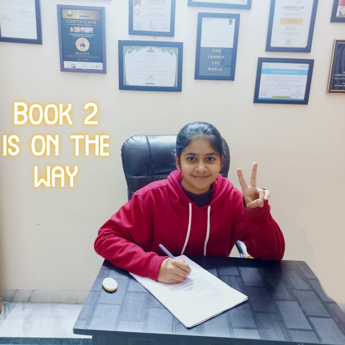 WonderNamya's tweet image. #EachOneTeachTen is taking charts by storm Globally 🌎 

I spoke to @MatthewXJoseph that I am writing ✍️ another 📕 

&quot;I MADE HIS DAY&quot;, He said

He works at a lightning ⚡️speed   here I am ✍️ contract for 2nd project🙌

#XfactorEDU #CodeBreaker #DigCitImapct