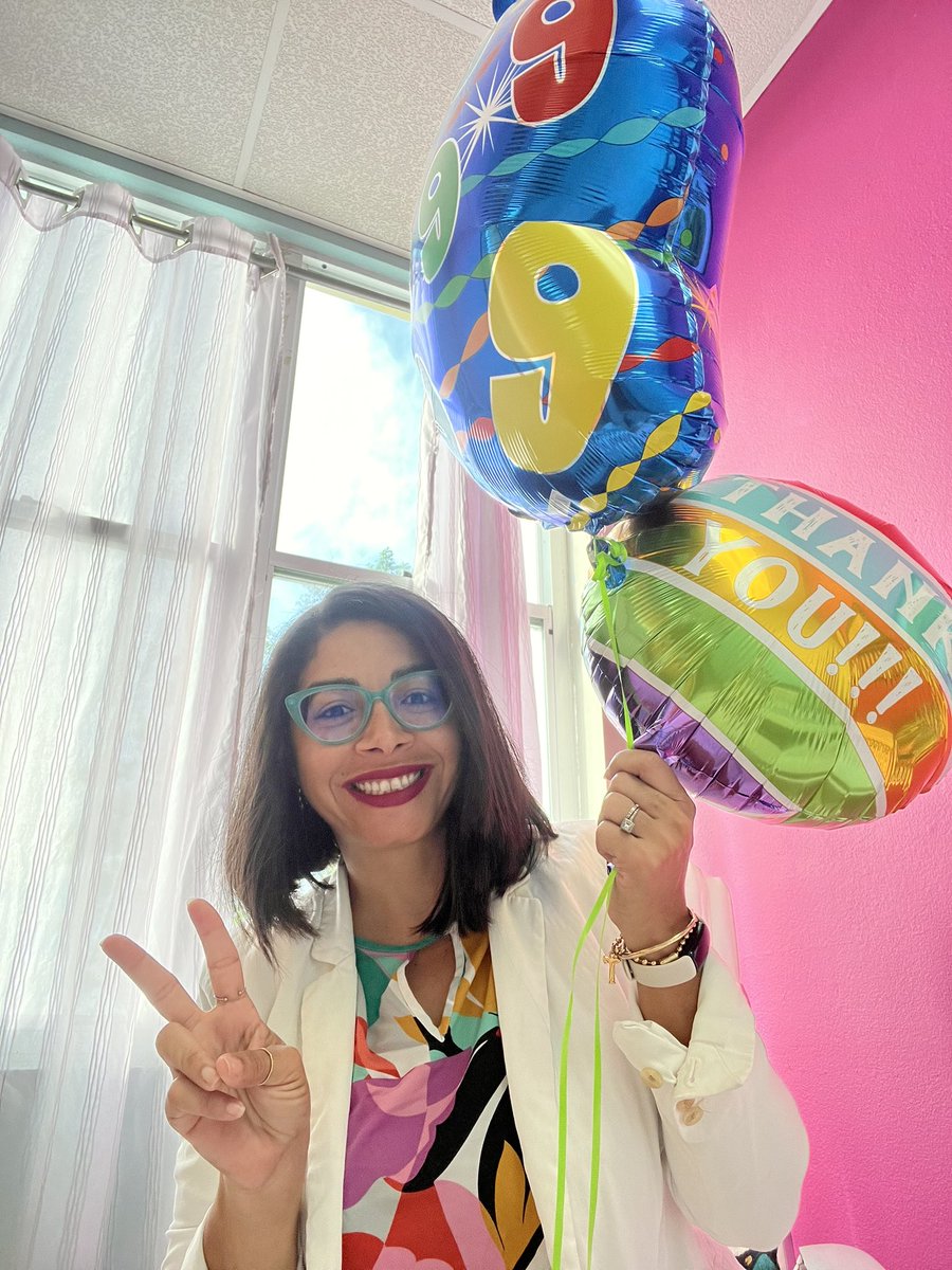 ThayAnMarie's tweet photo. ¡Agradecida y bendecida de poder celebrar el 9no aniversario de la Clínica Psicoterapeutica Vázquez2!! Gracias a Dios por estar conmigo y ser mi faro y fortaleza!! #Agradecida #bendecida #DraThayVazquez #Psicoterapia #SaludMental #PuertoRico #Moca https://t.co/YS87RKO3r2