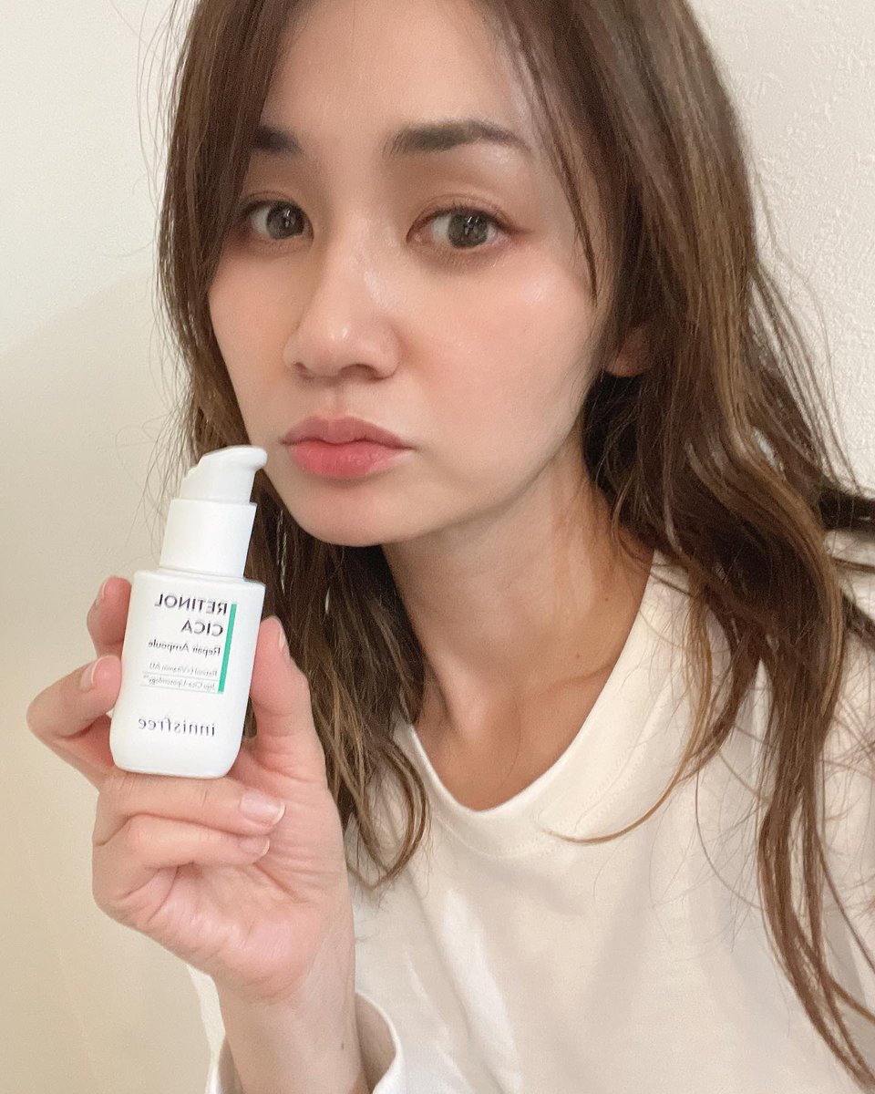 su_cham_33's tweet photo. 韓国で発売後

／
バズって‼️即完売した‼️
レチノール＋シカ美容液 

＼

日本でも2022年2月の発売以降一時売切れ状態となり

／

なんと☝️
LIPSでベストコスメを受賞！
ベストコスメ2022美容部門3… https://t.co/oDfVFSZT61 https://t.co/uewaiiu2tx