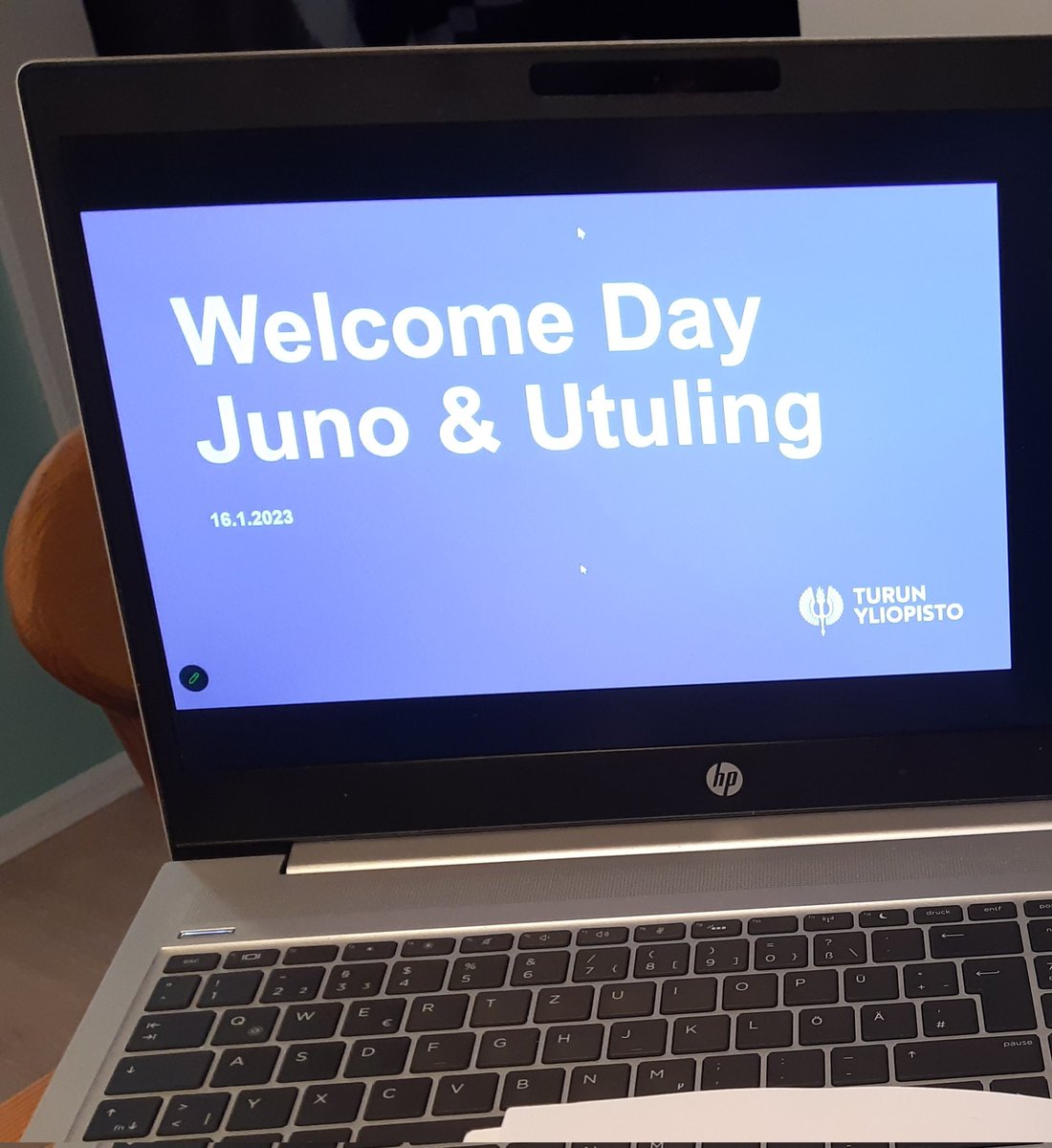 mareenpapeen's tweet photo. So today the PhD journey officially started with #Utuling Welcome Day at @UniTurku.🎊
After the day I do indeed feel welcome, very well informed and motivated to dive (even deeper) into research on reading (strategies) and language awareness. 📚
#utulang #leala #AcademicTwitter https://t.co/Cye4mzzYim
