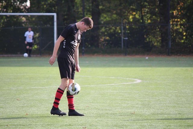 WesleyCross0's tweet image. Achilles 1894 - 3 coach Eric Vonk on Jaron Schans’s contract expiring in 2023: “Jaron Schans is and will always be a big and important part of this team.”

99% sure Schans will be extending his contract with Achilles 1894 - 3.
#achilles1894 #ForZA3