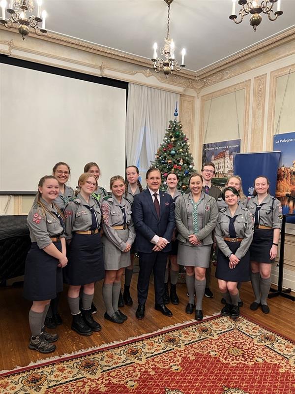 TonyLoffreda's tweet photo. I had a great time yesterday with brilliant young leaders from the Polish Scouts Association at a SENgage event at the Polish Consulate in Montreal. We discussed the work of the Senate and broke out into small groups to analyze and debate legislation. The future is bright! https://t.co/gdTuZ1OblQ