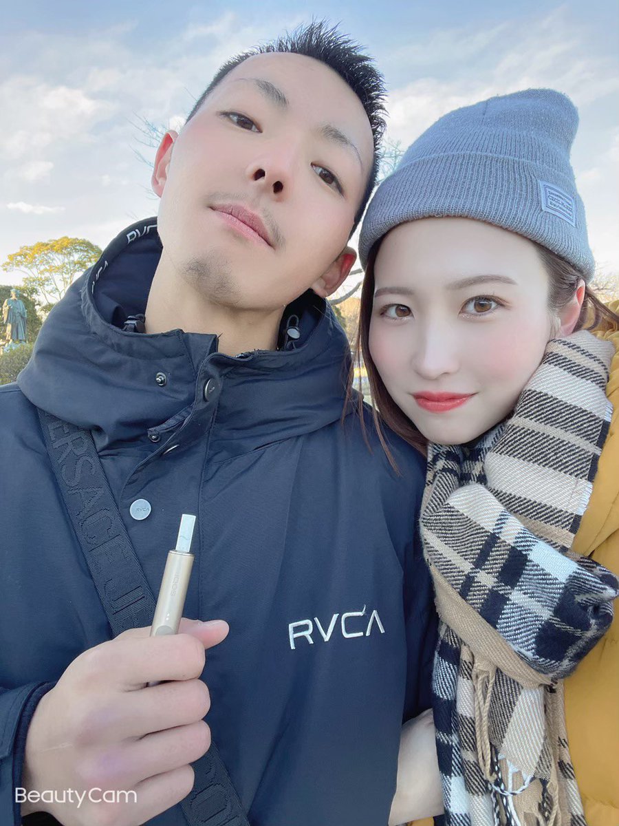 ____72pon's tweet photo. 一緒に過ごすなんでもないただの日常がどれだけ幸せか改めて実感した😭
「夏帆とひかりは俺が幸せにする」「覚悟は決まってる」って耳にタコができるほど言われてきたけど、その気持ちは夏帆だって一緒で、ひかりと拓斗と過ごす一生を夏帆が誰よりも幸せなものにしてやる😤🫶🏻誰にもあーげないっ🧏🏼‍♀️ https://t.co/oT6tVCEJmg
