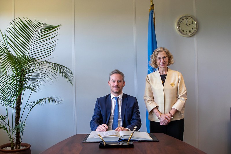 Very pleased to welcome to Nairobi <a href="/arnaud_suquet/">Arnaud Suquet</a>, Ambassador of France to Kenya &amp; Permanent Representative to <a href="/UNEP/">UN Environment Programme</a>. Grateful for strong support from #France on environment. Look forward to 2nd meeting of intergovt. negotiating committee to  #BeatPlasticPollution hosted by 🇫🇷.