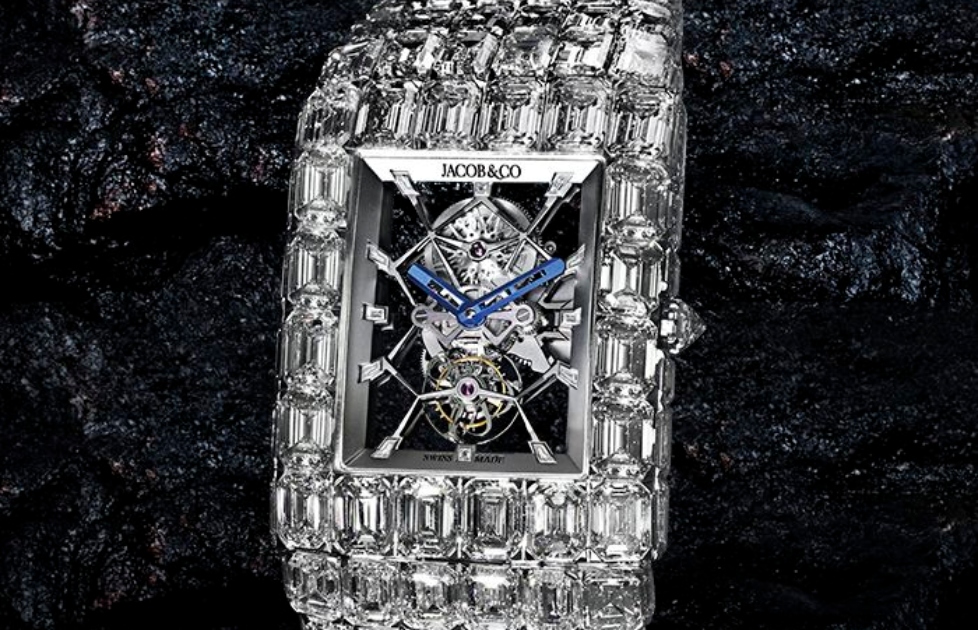 BİR YATIRIM ARACI OLARAK LÜKS SAAT - SESLENDİREN - YALÇIN ALTIN youtu.be/GJ_TbLfTN2Y <a href="/YouTube/">YouTube</a> aracılığıyla