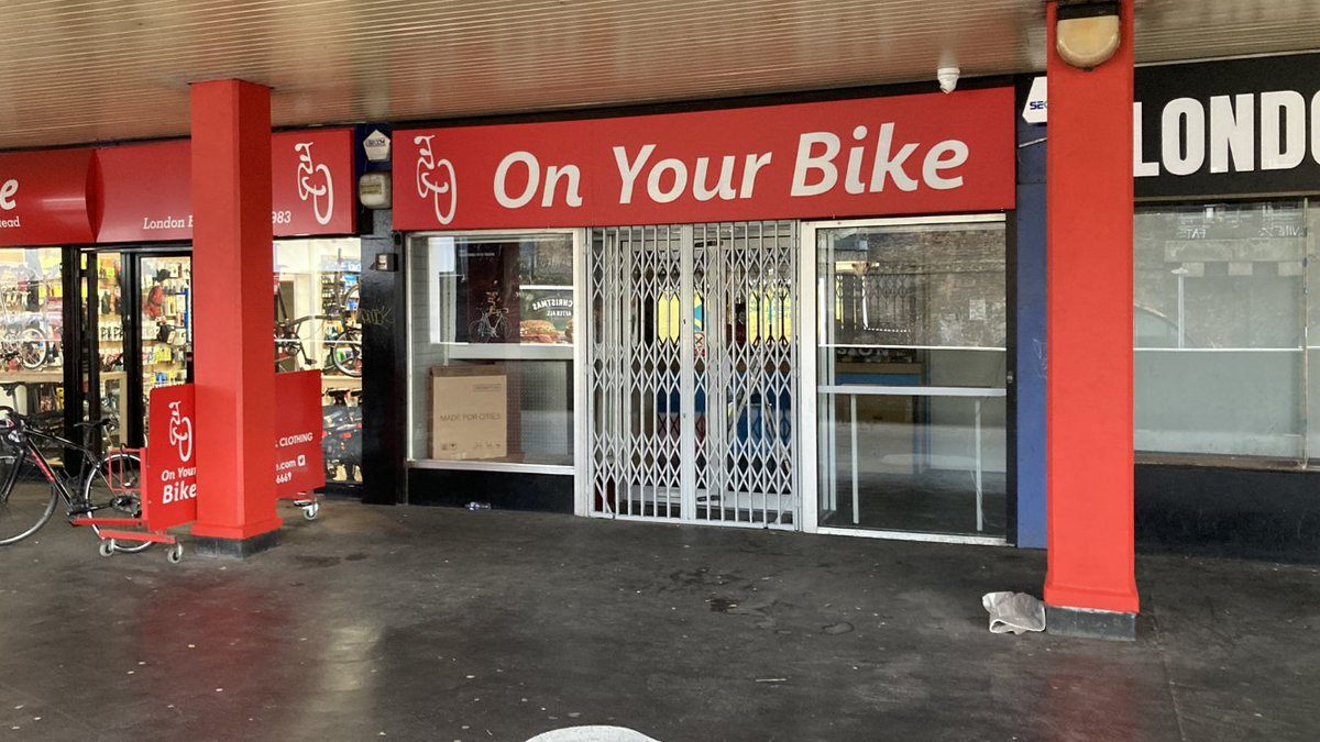 Team London Bridge (@teamlondonbdg) on Twitter photo 🛠🚲Our FREE Dr Bike repair & safety service returns tomorrow (Tues 17th), hosted by our new partners <a href="/OnYourBikeLond/">On Your Bike London</a> 🙌 Drop your bike off for some TLC from the experts at 5 London Bridge Walk from 8.30AM - 12.30PM 👇 teamlondonbridge.co.uk/events/2019/3/… 🛠🚲Our FREE Dr Bike repair & safety service returns tomorrow (Tues 17th), hosted by our new partners <a href="/OnYourBikeLond/">On Your Bike London</a> 🙌 Drop your bike off for some TLC from the experts at 5 London Bridge Walk from 8.30AM - 12.30PM 👇 teamlondonbridge.co.uk/events/2019/3/…