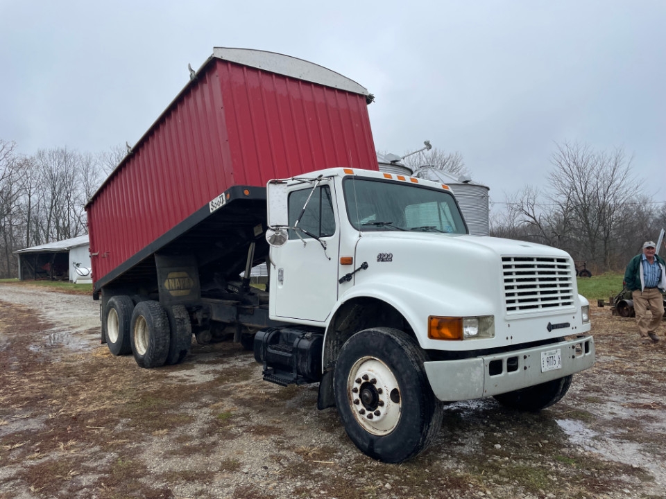 Greg Peterson on Twitter "Selling on Leon Bushue online farm