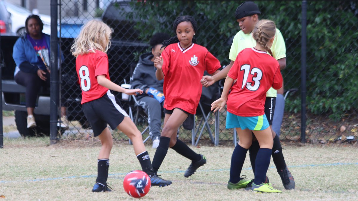 SoccerNorthstar's tweet photo. Soccer is about more than simply participating in a physical sport. This sport is an excellent opportunity to teach personal skills and values. We teach our athletes the importance of responsibility by following through with team commitments. Learn more at https://t.co/86Hn2p5qFo https://t.co/b5AeZJI3uI