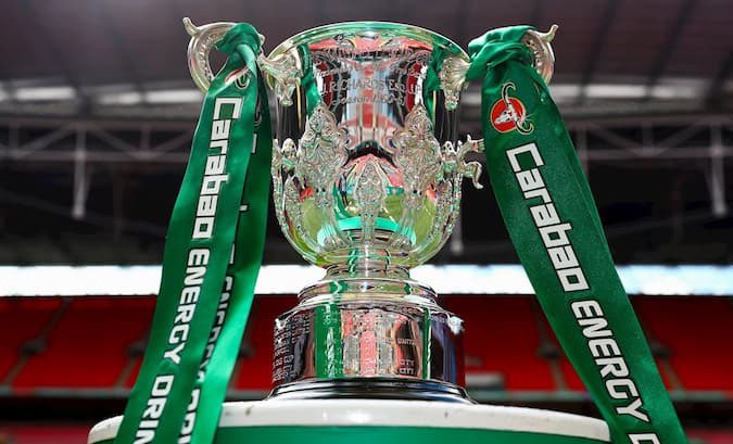 We’ve got a pair of tickets up for grabs for the Carabao Cup semi-final between Southampton and Newcastle at St Mary’s. To enter: 

➡️ Follow <a href="/fun88eng/">FUN88</a> 
🔁 RT this post 
✔️ Be a #NUFC member 

Winner picked at random and announced later this week! 🎟🎟

#CarabaoCup | #SOUNEW