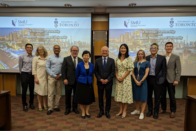 Singapore Management University and <a href="/UofT/">University of Toronto</a> deepen collaborations in sustainability (article via <a href="/sgSMU/">Singapore Management University</a>) 
bit.ly/3w7bpUf