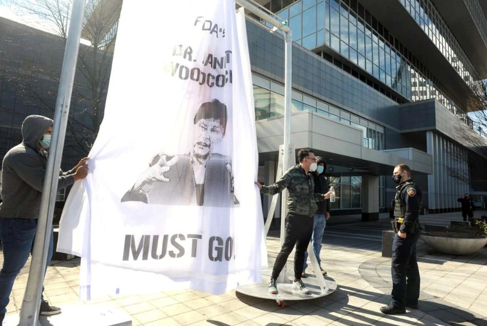 FDA could have narrowed the indication on the label. But it didn’t narrow the indication. Instead, labels were changed to make it easier to market long-term use. 

the-curtains.com/jane-woodcock

#Sackler #family #Project #legal #curtains #American #FDA