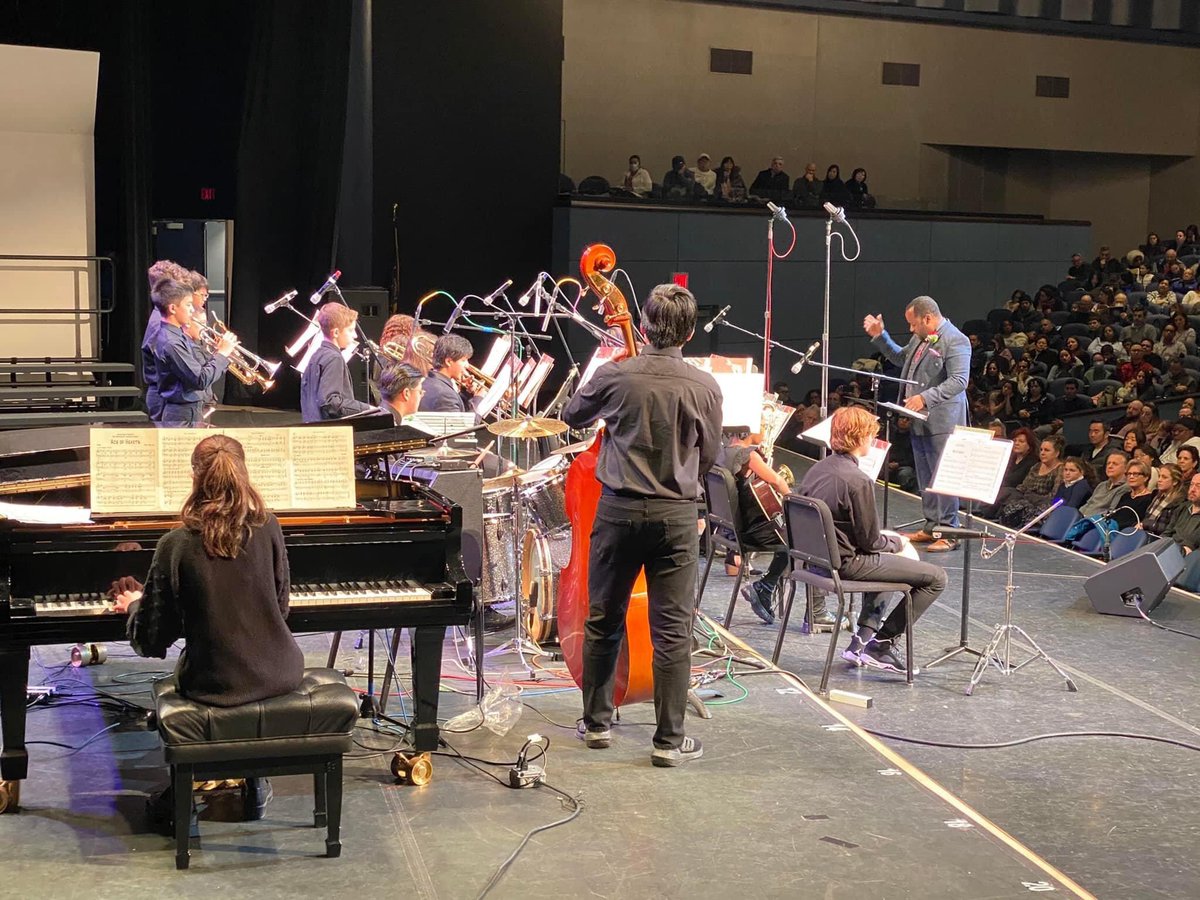 Woodland MS Bands tweet media