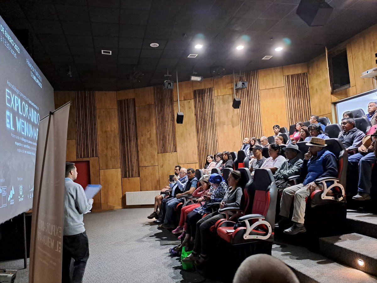 astrodialogos's tweet photo. ¡Comenzó el lanzamiento de Explorando el Wenumapu!

Muchas autoridades mapuche honran este lanzamiento con su presencia.

#Mapuche #Astrofisica #Wenumapu #Metaverso https://t.co/0snXXJ539z