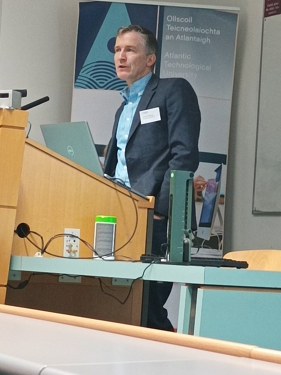 MOCHAS_PRTP's tweet photo. Prof. James Gleeson from @UL giving the first keynote at @atu_ie's Winter Symposium. James leads the #SFI 'Centre for Research Training in Foundations of Data Science' funded by @SkillnetIreland and #ScienceFoundationIreland https://t.co/jKAE68cXy5