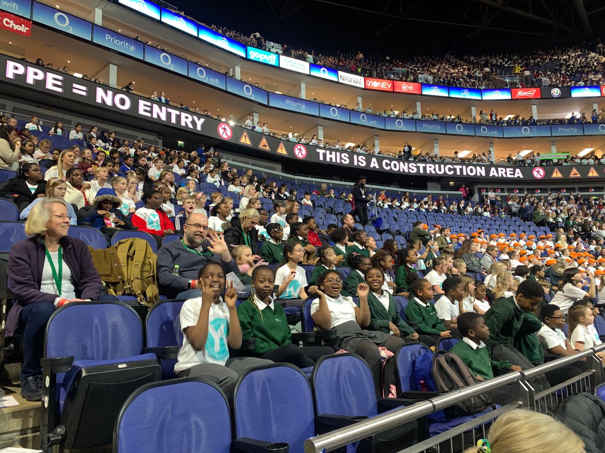 Discovery_Y1's tweet photo. Discovery Primary School at The O2 for Young Voices 2023!!! #YV2023 #singing https://t.co/6Cc7CLktfB