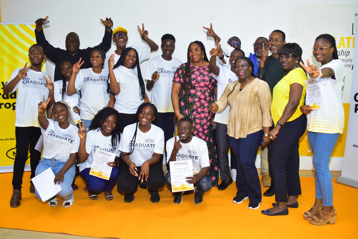 MTNBenin's tweet image. La 2ème édition du Y'ello Graduate Program a officiellement été lancée le vendredi dernier. 11 jeunes déterminés ont été accueillis dans nos locaux. Ils ont eu l'opportunité de se présenter aux MTNers, de connaître leur département d'accueil ainsi que leur coach.
#GoodPlaceToWork