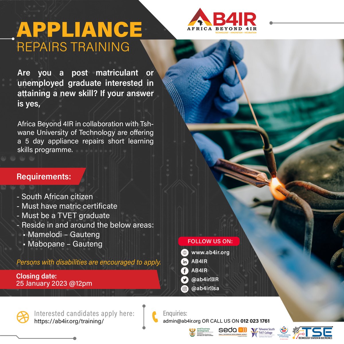 @ab4_ir  in partnership with the @Official_TUT is inviting unemployed youth for Cell phone repairs and Appliance repairs training. 
Interested candidates kindly apply on: ab4ir.org/training/
For more information call 0120231761
#ab4ir #cellphonerepairs #appliancerepairs