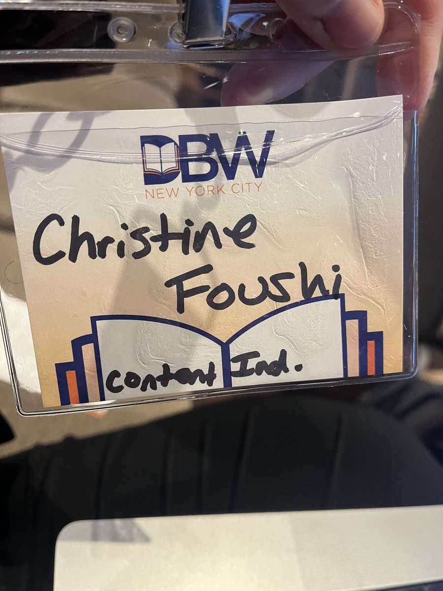 cfoushi's tweet image. Good morning NYC! First day and first time and #DBW! Find me and my pink sparkly shoes if you’re looking to make ePubs accessible! #accessibility #epubs