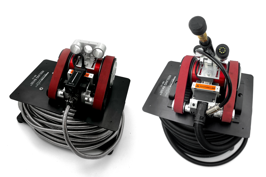RoboticsDesign's tweet image. Our gold standard ARI-10 #ductcleaning #robots come with 2 types of cables:
[1] Removable stainless steel cable for increased flexibility and speed - best for inspection.
[2] 2-in-1 air &amp;amp; liquid tubing for increased productivity and efficiency - best for coating and disinfecting.