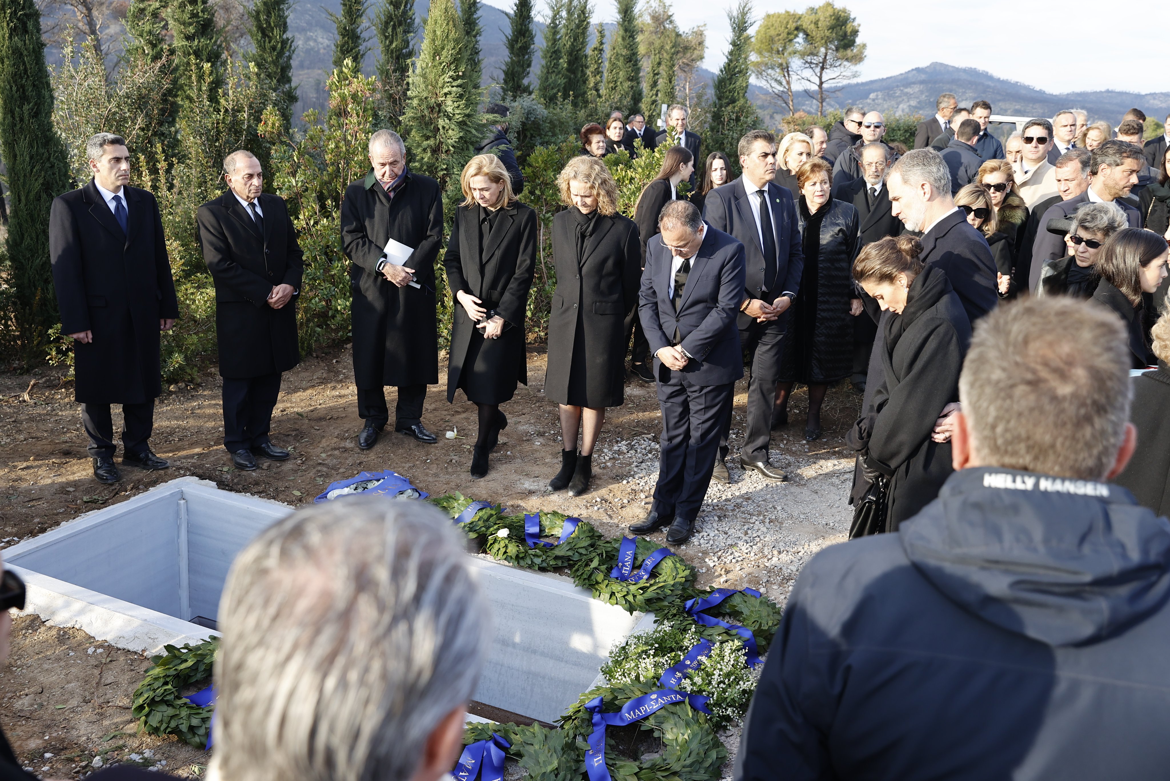 Funeral of deposed king Constantine, a challenge for Greece