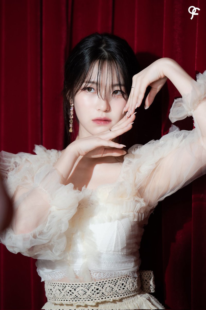 picsofjiheon's tweet photo. baek jiheon aka Perfection https://t.co/YxvTyC16kb