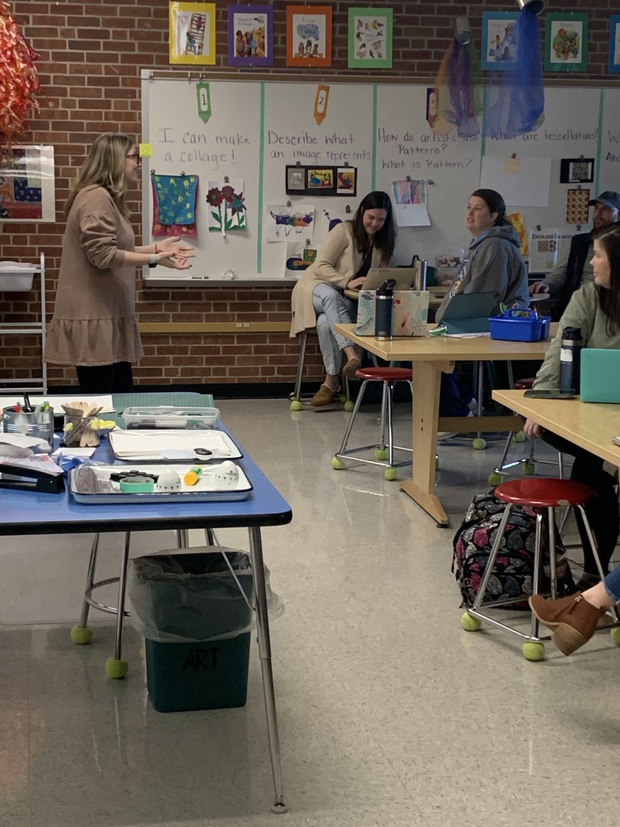 pinestreetelem's tweet image. Learning from the best! ⁦@PalmyraSchools⁩ ⁦@NorthsideROARs⁩ ⁦@ForgeElem⁩ ⁦@LingleAveElem⁩ #inservice #learningtons