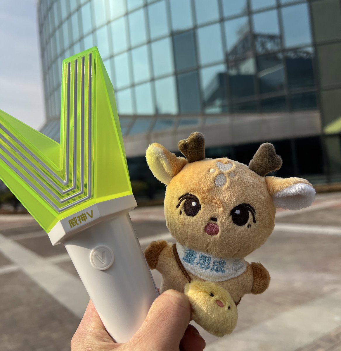 winlu_'s tweet photo. 웨이션브이의 데뷔 4주년을 기념하여
#RT 추첨 2분께 윈루세트를 드립니다!🍀

🦌 국내 주소 한정
🦌 #WayV 버블 117일 이상 or에이스 인증
🦌 팬텀 앨범 구매 인증 

웨이션브이 데뷔 4주년을 축하해주세요 😝

#WayV_4thAnniversary
#威神V出道四周年快乐
#웨이션브이4주년축하해
#HappyWayVDay https://t.co/btvg9WxtBl