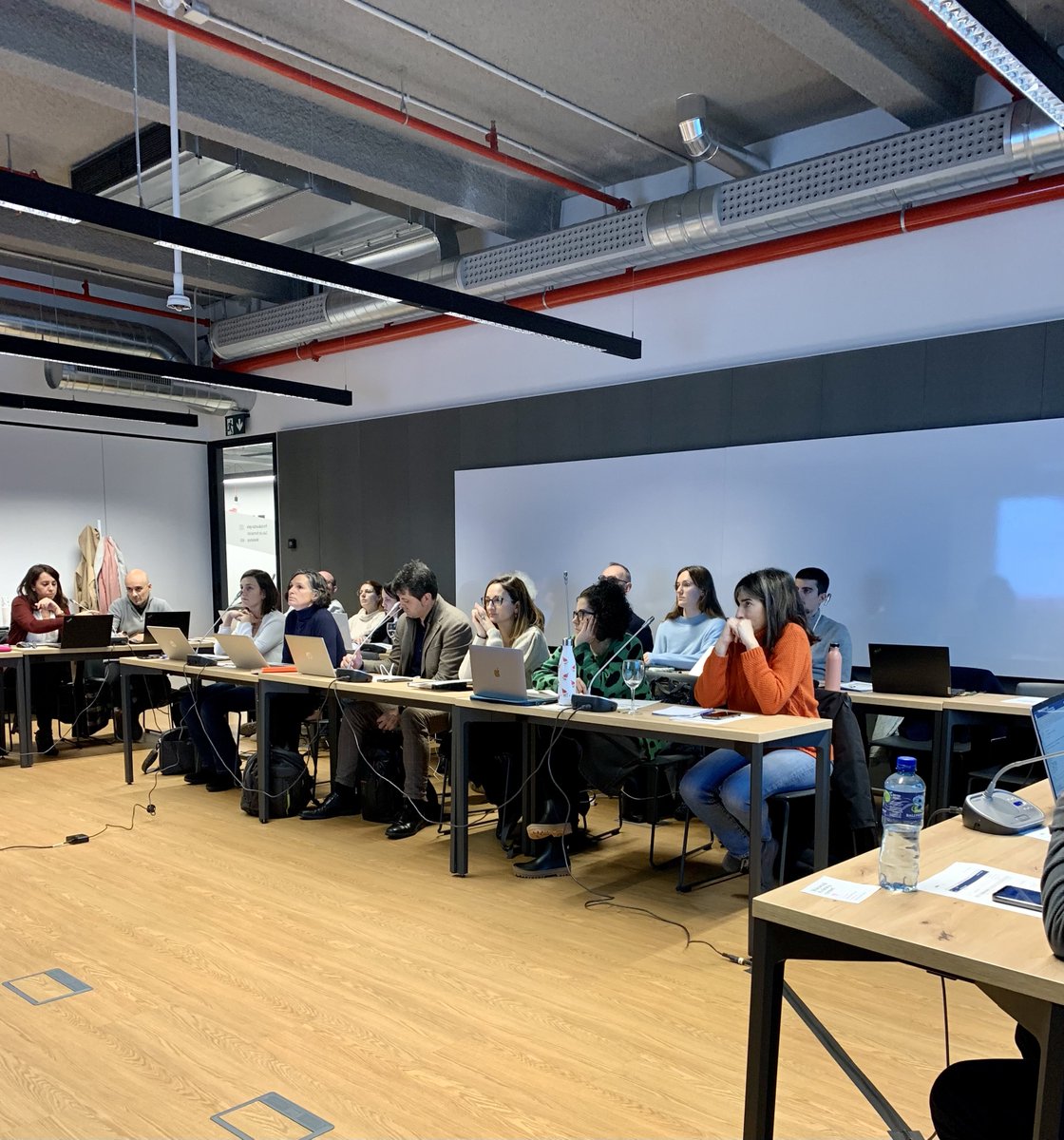 All watching attentatively 👀while we are having our first #session at the #TBMED Progress Meeting in Bilbao!

#OITB #OpenInnovation #goMed #medicaldevices #testbed #businessdevelopment