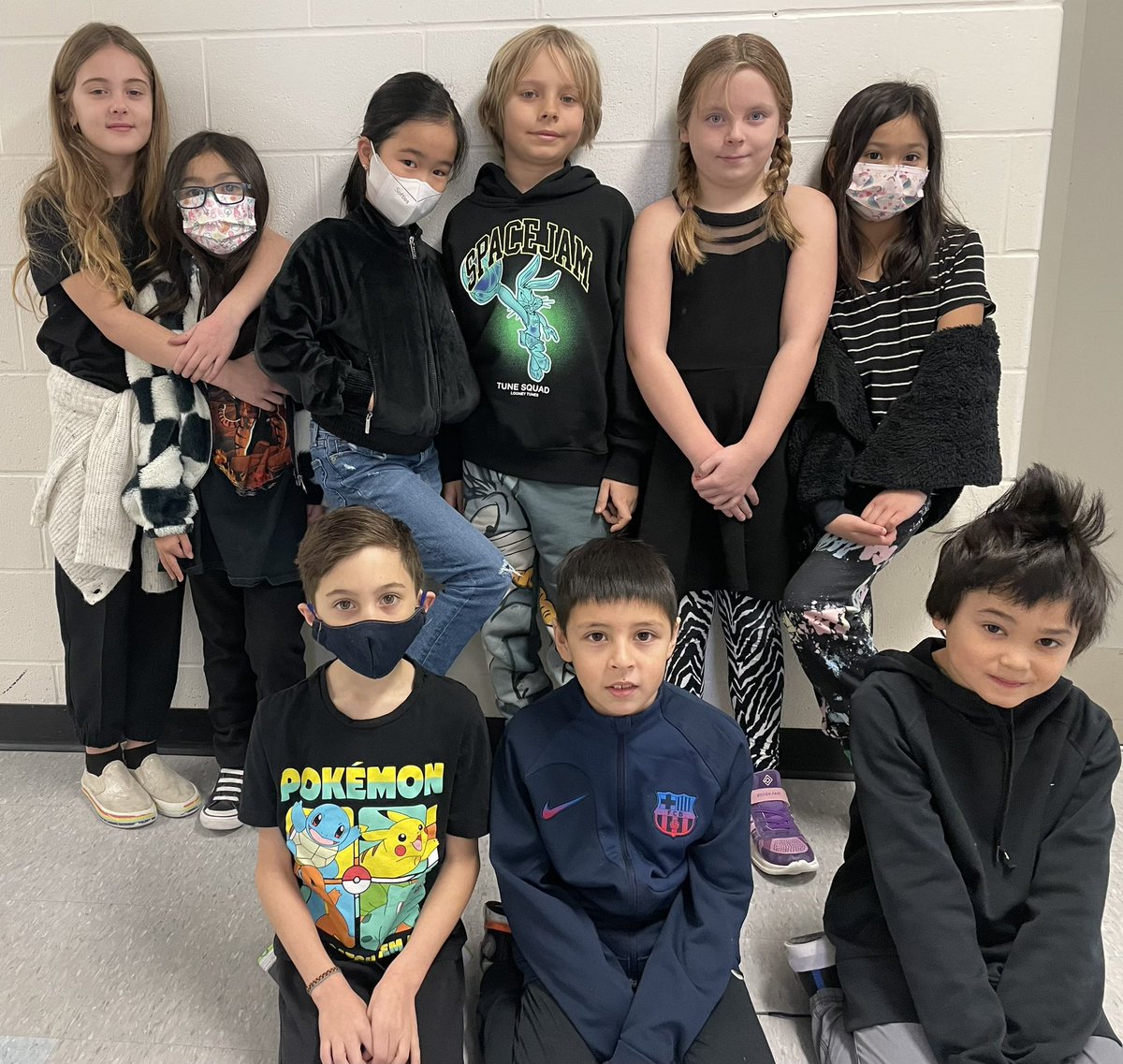 mrs_power3's tweet image. So proud of our students for standing in solidarity and participating in #ocsbUnitedInBlack Day! Wearing a black shirt is a small but powerful way to show support for racial justice. #ocsbEquity #ocsbFamily