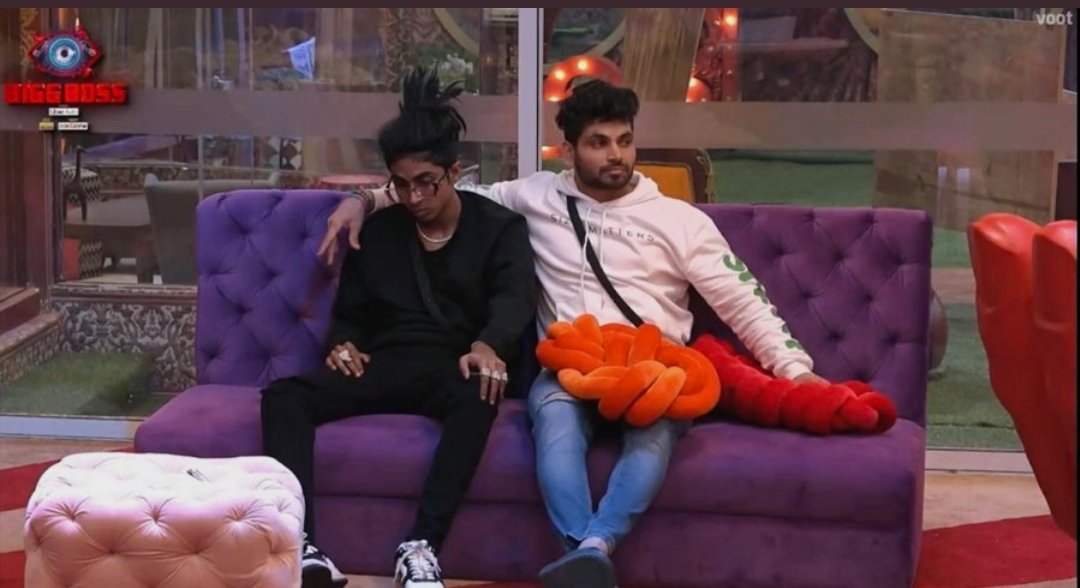 shoppeingadda's tweet photo. Always ♥️
#MCStan #ShivThakare𓃵𓃵 #BiggBoss16 https://t.co/oCuiO69STy