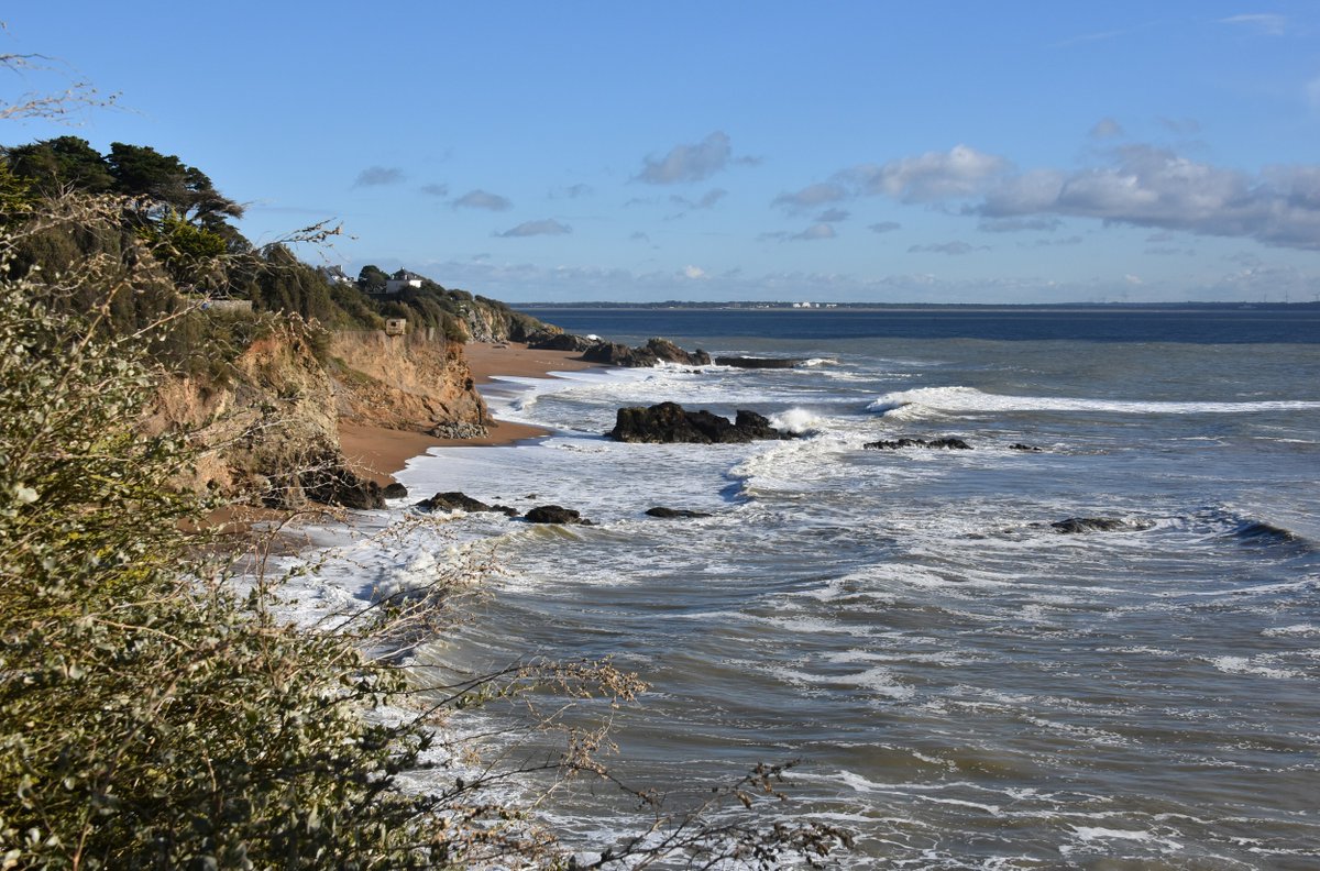 christodedieu's tweet photo. Promenade sur le chemin côtier à #saintmarcsurmer #saintnazaire #saintnazairerenversante #saintnazairetourisme #loireatlantique #loireatlantiquetourisme #baladesympa #magnifiquefrance #borddemer https://t.co/3IK0NyUo2l