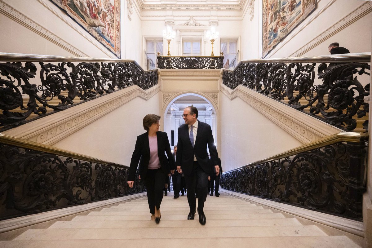Merci pour votre accueil Madame <a href="/MinColonna/">Catherine Colonna</a> pour renforcer l’amitié 🇦🇹🤝🇫🇷. 

Face à la guerre brutale de la Russie en Ukraine, nous avons réaffirmé notre volonté de défendre le modèle européen &amp; ses valeurs. Echange fructueux aussi sur les Balkans occidentaux &amp; le Sahel.