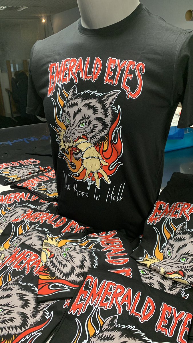 Merch T-shirts for the boys at Emerald Eyes in Cornwall! Colours are absolutely on point! 😍😍🤙🏼🤙🏼
.
.
#WorcestershireHour #Merch #MerchTshirt #DTFPrinting