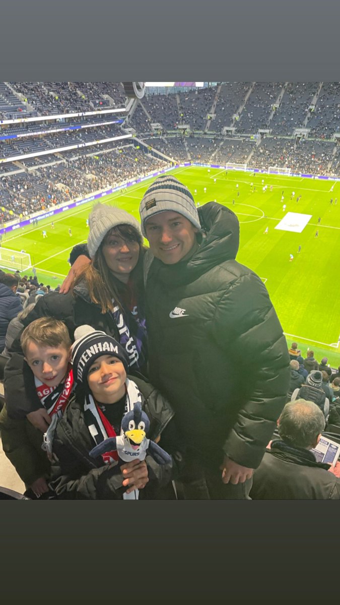 At <a href="/SpursOfficial/">Tottenham Hotspur</a> yesterday.. we won’t talk about the game, just the experience for these two lads who loved it!! ⚽️