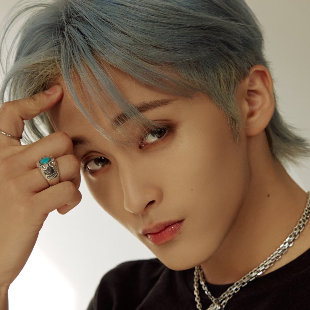 더쿠 - 마크 얼굴 컨포를 찢어