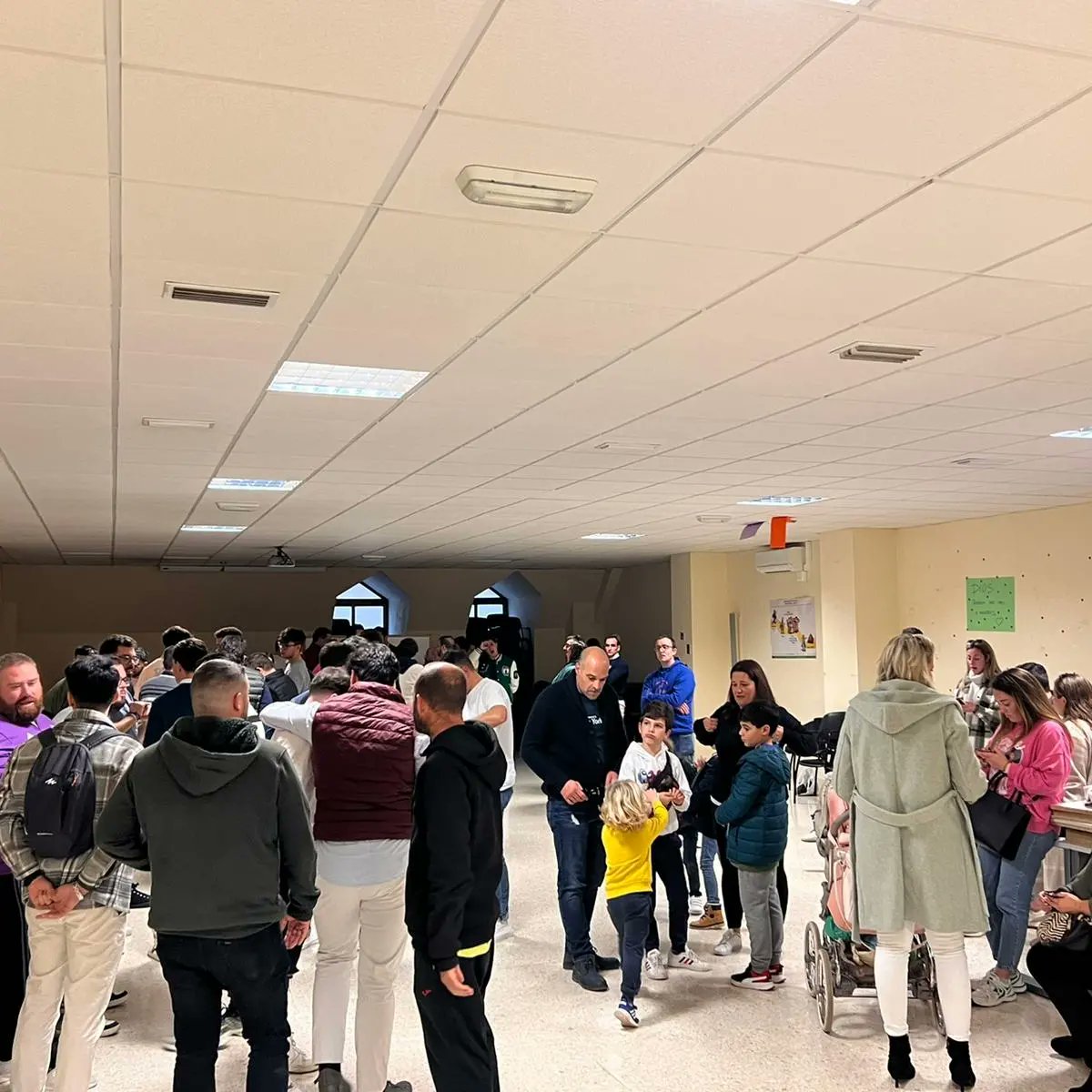 Cfrd_Resucitado's tweet image. 💙🤍IGUALÁ GENERAL🤍💙

El pasado sabado dia 14 tuvimos la Igualá general, queremos agradecer la asistencia y dar la bienvenida a todos los nuevos integrantes de ambas cuadrillas.

Empezamos la cuenta atras para un nuevo Domingo de Resurrección.