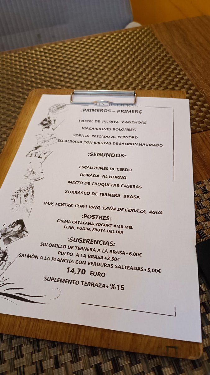 Avui he anat a dinar a l @ateneubcn.Desconec si es una concessió. Però igualment si s'utilitza el nom d'una institució tan rellevant com aquesta, em nego a tenir una carta d'aquest nivell lingüístic i en castellà.I per cert,cap cambrer ens ha entes
<a href="/isonapassola/">Isona Passola</a> <a href="/mantincelcatala/">Mantinc el Català</a>