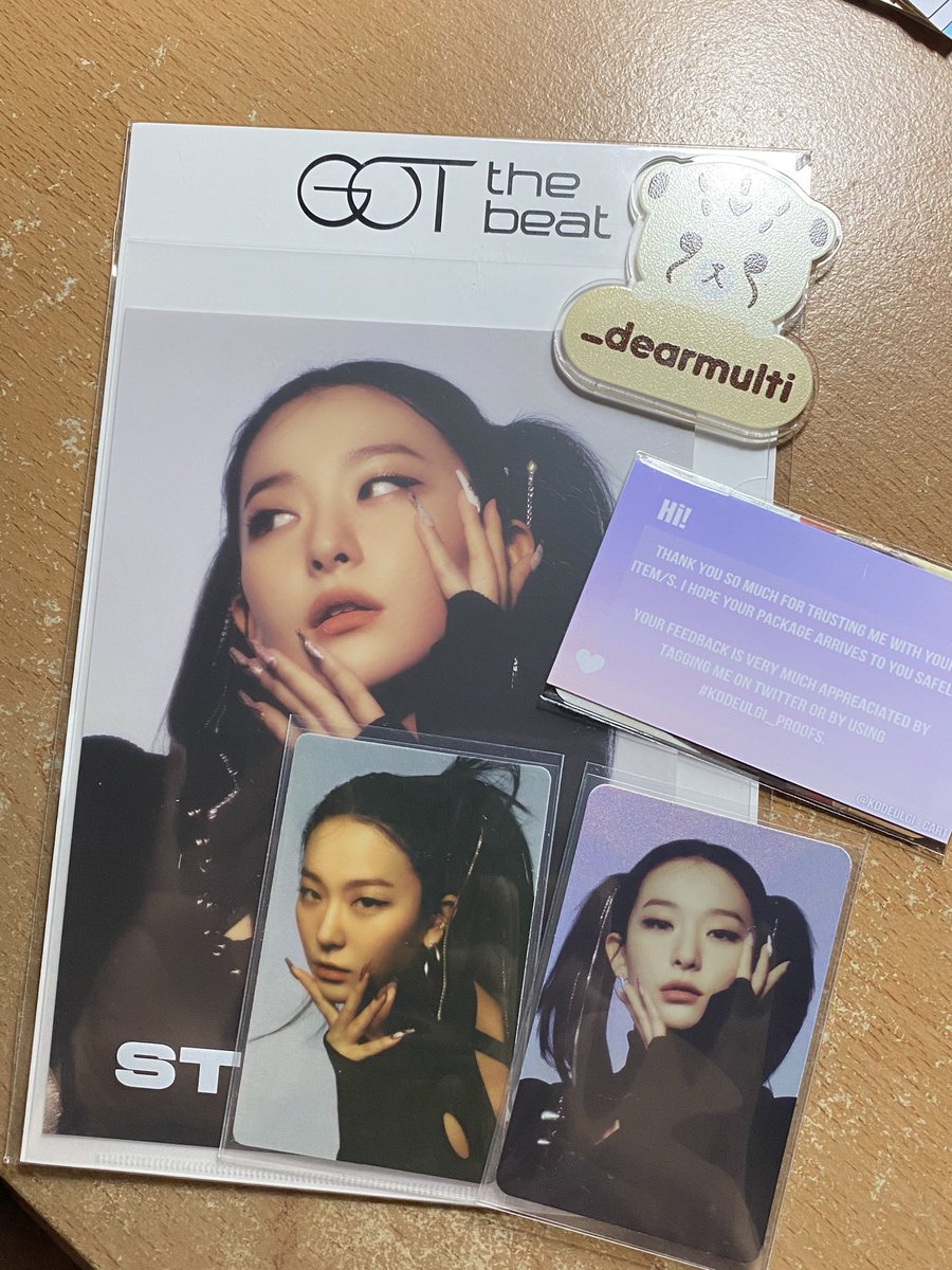 _dearmulti's tweet photo. โคท ๐#dearmultimails
hiii @kddeulgi_cart !!! tysm for offering seul got holo & sticker to meeee <3 and for the smooth transaction & not to mention packing it safely! till next time ule ๐ซถ๐ป
โ #kddeulgi_proofs https://t.co/khptK7rsyS