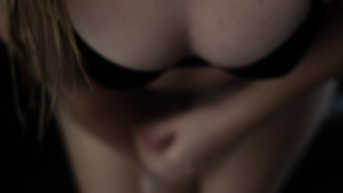 Insta made me take these down 🙈 tap the link in bio to see what&rsquo;s underneath 😈 https://t.co/3chth7T1<a href="/tag/lingerie"class="tags"><span>#lingerie</span></a><a href="/tag/sexy"class="tags"><span>#sexy</span></a><a href="/tag/sultrysaturday"class="tags"><span>#sultrysaturday</span></a><a href="/tag/fansonly"class="tags"><span>#fansonly</span></a><a href="/tag/followformore"class="tags"><span>#followformore</span></a>