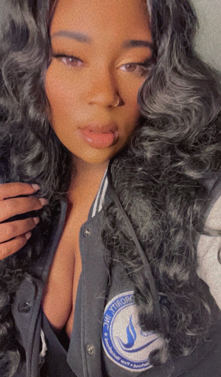 FaveEngineerJen's tweet image. Happy founders day to my oh so sweet Sorors of Zeta Phi Beta Sorority, inc. #Spring11 #DimePiece💙🤍🕊️