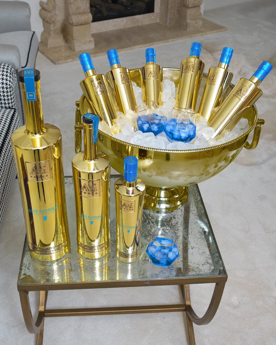 AuVodka's tweet image. Blue Monday? Never Heard Of It…🤷‍♂️🥶WIN a 1.5 Litre Au Vodka Blue Raspberry Bottle!🏆 

To Enter Simply:
⁃Follow our Page @auvodka 
⁃Retweet this Tweet with #AuMonday

Good Luck…📈