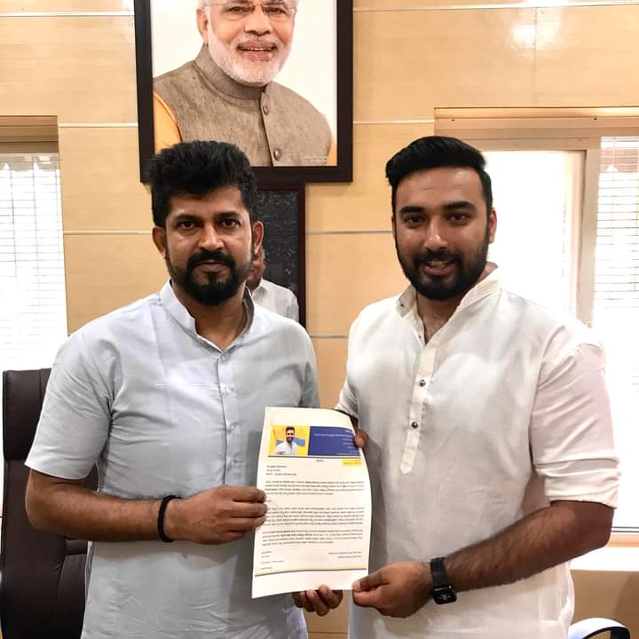 Prathikthethith's tweet photo. With our Honorable Member of Parliament, Shri @mepratap! Submitted memorandum to declare Kodava as the State Language of Karnataka under Article 345 of Indian Constitution! https://t.co/xFqJTKkzg8