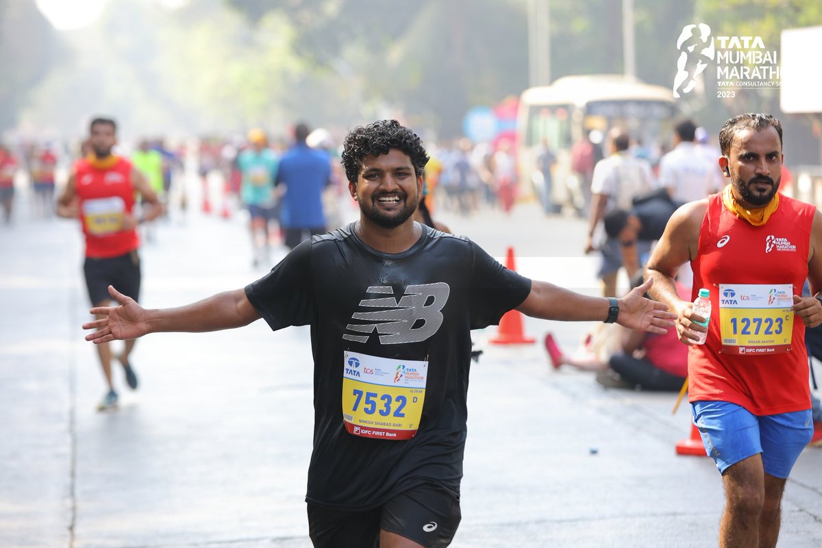 chiragbarry's tweet photo. The person who starts the race is not the same person who finishes the race.
26.2 miles ππ»ππ#beachrunner https://t.co/mfUv1yA8Ne