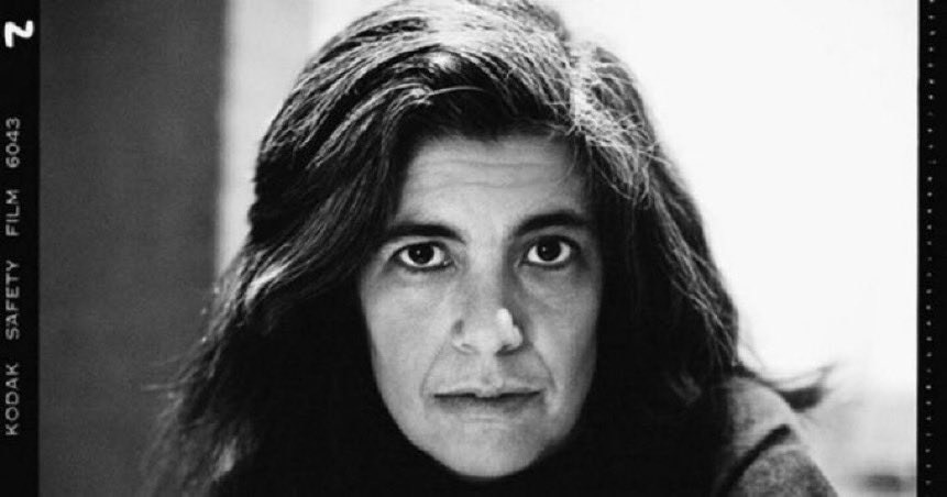 holdengraber's tweet photo. 🔳 SUSAN SONTAG
 Born on this day, in 1933

“Talking like touching. 
Writing like punching somebody.” https://t.co/VMnItFbigE