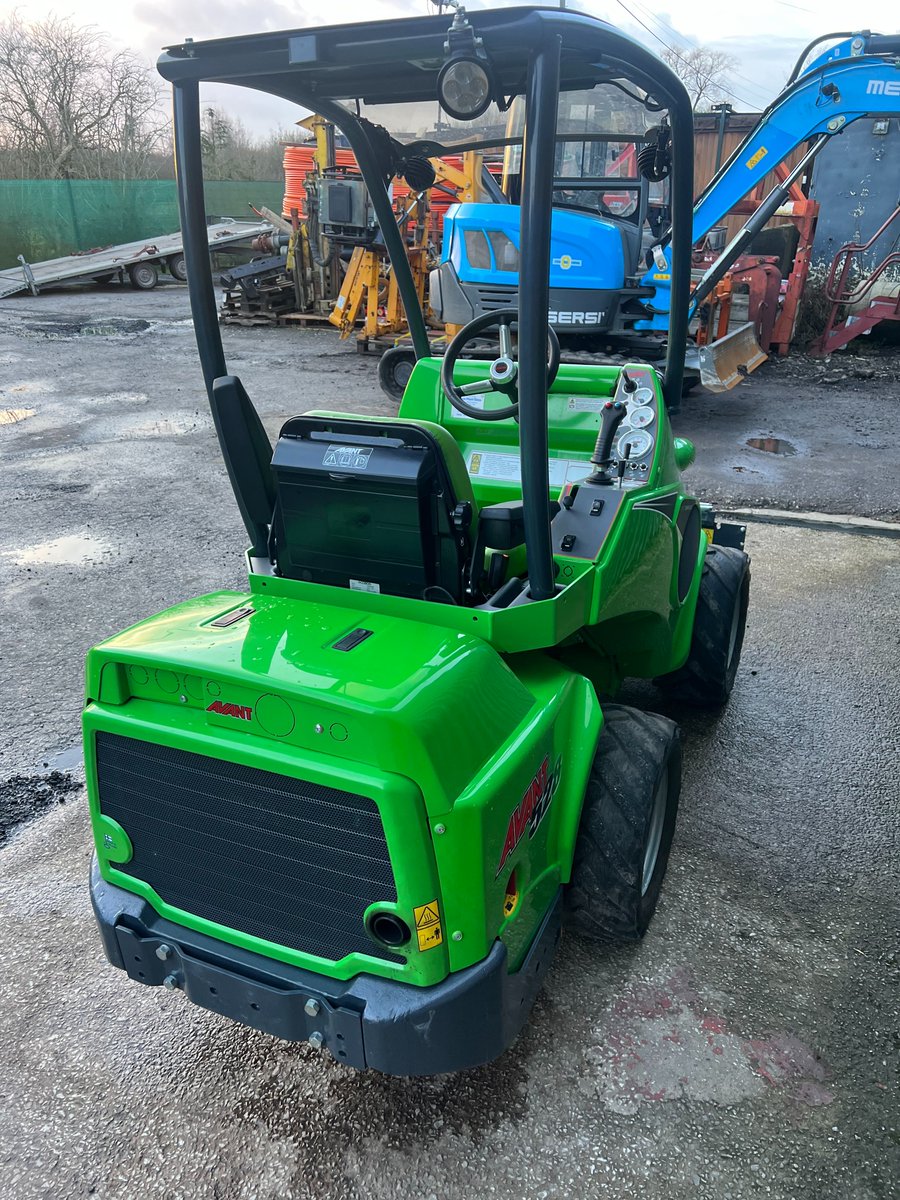 1stBasePlant's tweet photo. #Avant 528 For Sale    

Direct trade in
289 Hours only
Comes with pallet forks
2021
Warranty till Dec 2024
Very clean and straight 
£23,450+vat

https://t.co/Wh3rInKk0a for more pictures and info https://t.co/NoClcagJqh