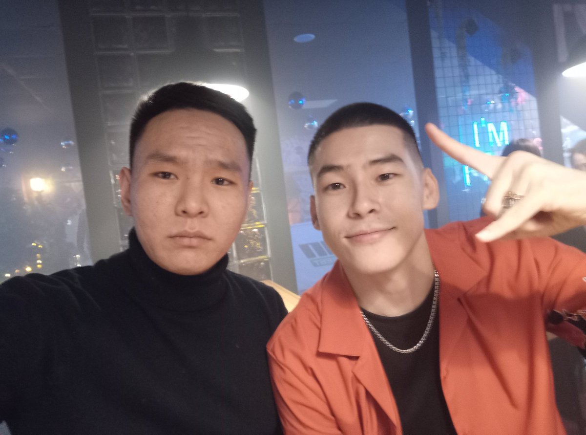 Zkuk9's tweet photo. Оказывается очень начитанный и умный человек, дай бог ему здоровья и пускай все у него получится))) https://t.co/WxCzfTd3Wq