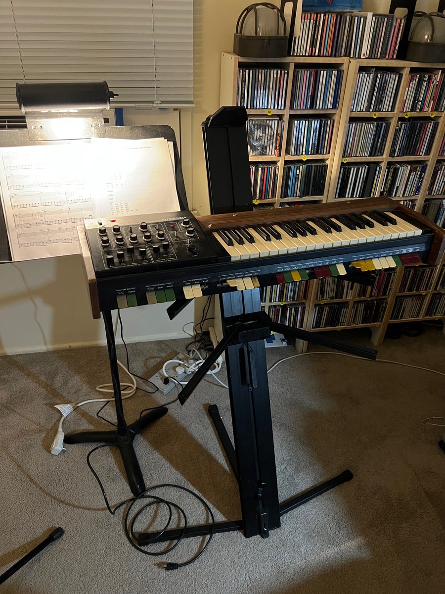 JackCDubowsky's tweet image. #synthesizer #sh1000 #stillworks #newsong #composer #producer