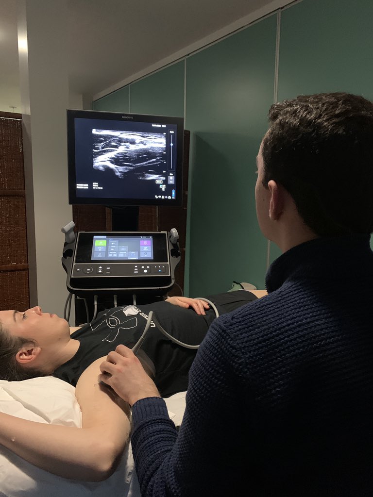 PeterMerjavy's tweet photo. Participants are enjoying 2:1 ratio with the faculty on scanning and needling stations #NIRASBasic23 @NIRASociety @LloydTurbitt @rosie_hogg @davejohnston24 @nickdblack @sean_shevlin @harry74 @johntdoherty @Murrayhelen19 https://t.co/4CII6PxV45
