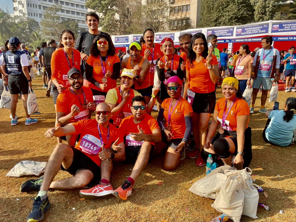 ChiefSiddarth's tweet photo. Ground, City & Audience is variable class but performance of GRR family is permanent.
It was TATA MUMBAI MARATHON 2023, the energetic performance of GRR was on top gear at this event.
We congratulate all our super stylish squad for their top notch performance โ๐ช
#RunWithSidd https://t.co/JnXRqVBvqN